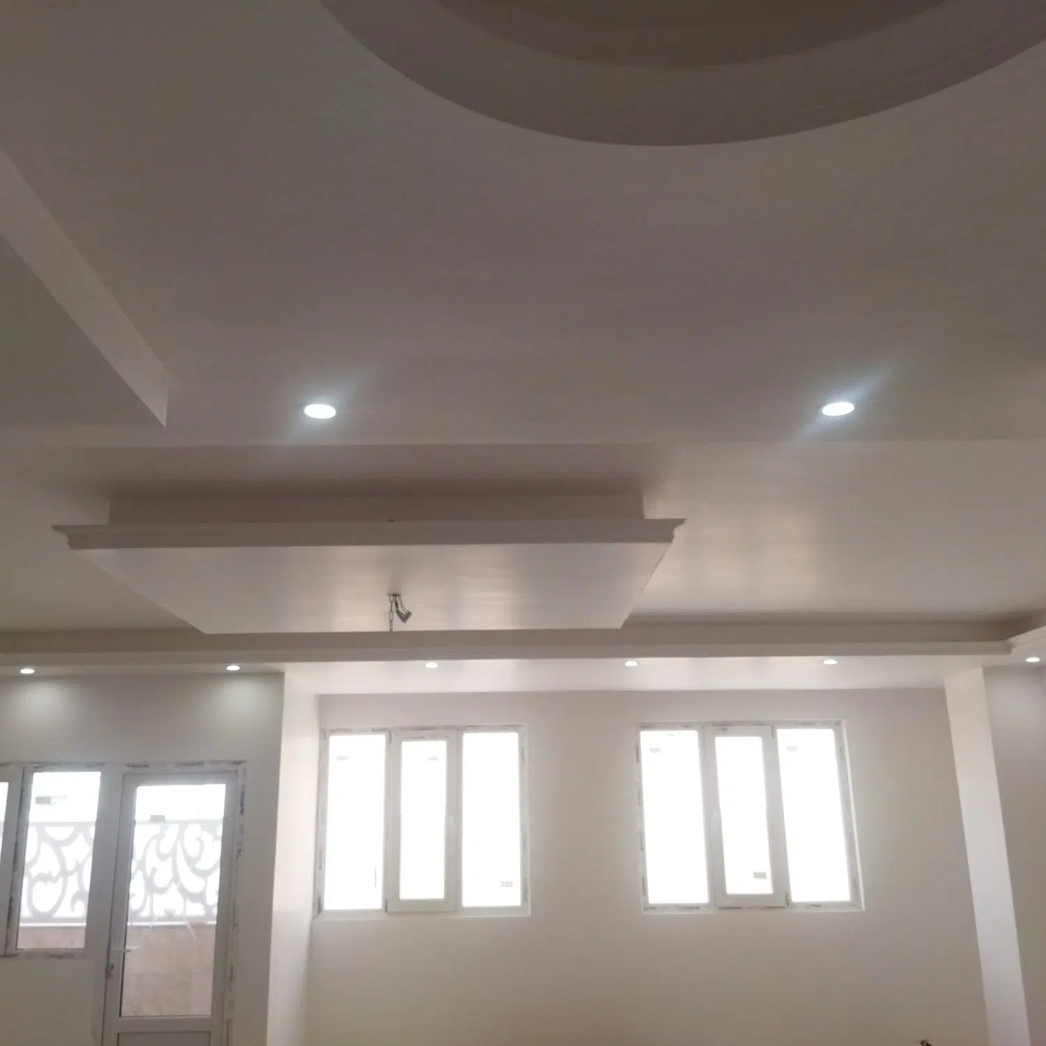 آپارتمان تک واحدی ۱۵۵ متر سه خواب نوساز
