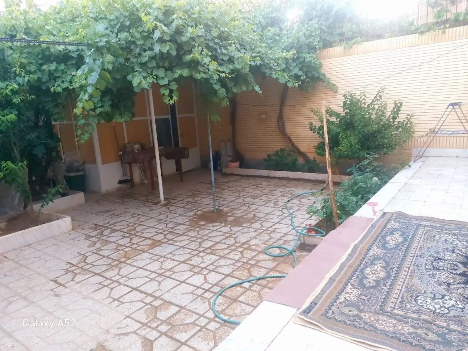 ویلایی ۱۸۰متری تمیز و باصفا