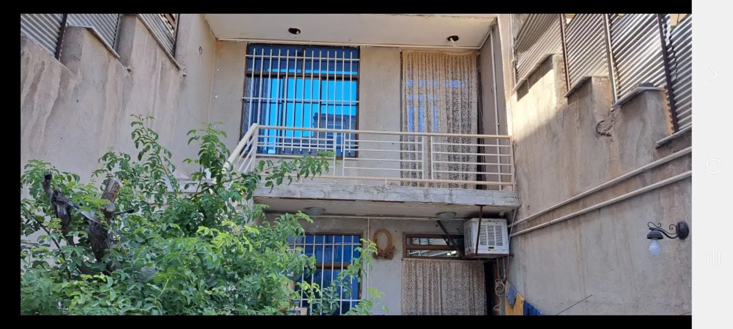منزل ویلایی در دو واحد مستقل