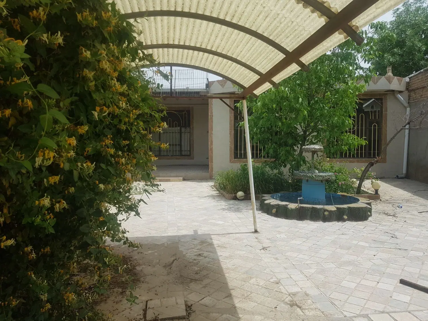 خونه ویلای گنبدواز
