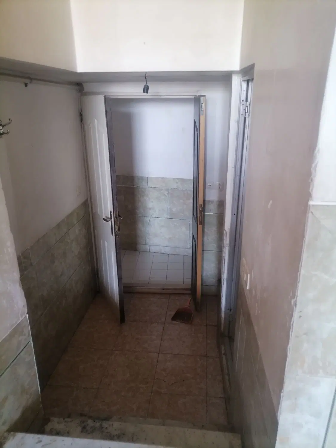 واحد ۸۰ متری سلسبیل