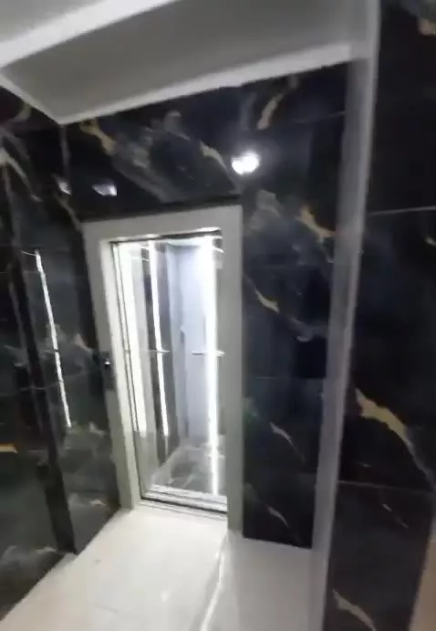 فروش آپارتمان ۱۳۰ متری ۲ خوابه مستردار