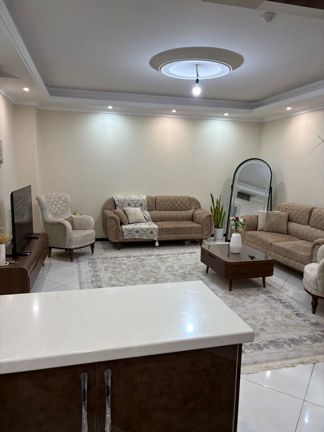 ۸۰ متر دوخواب فول امکانات بهترین لوکیشن تهرانسر