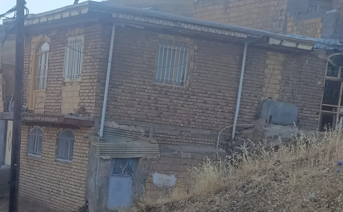 خانه فروشی ننله