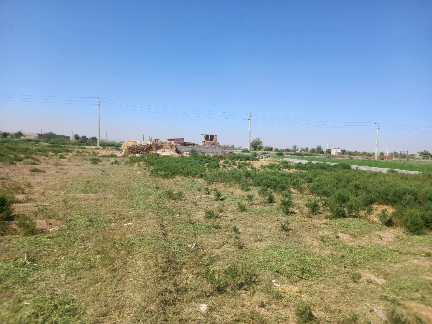 زمین  مزایده ای در قراملک جنب کارگاه مترو