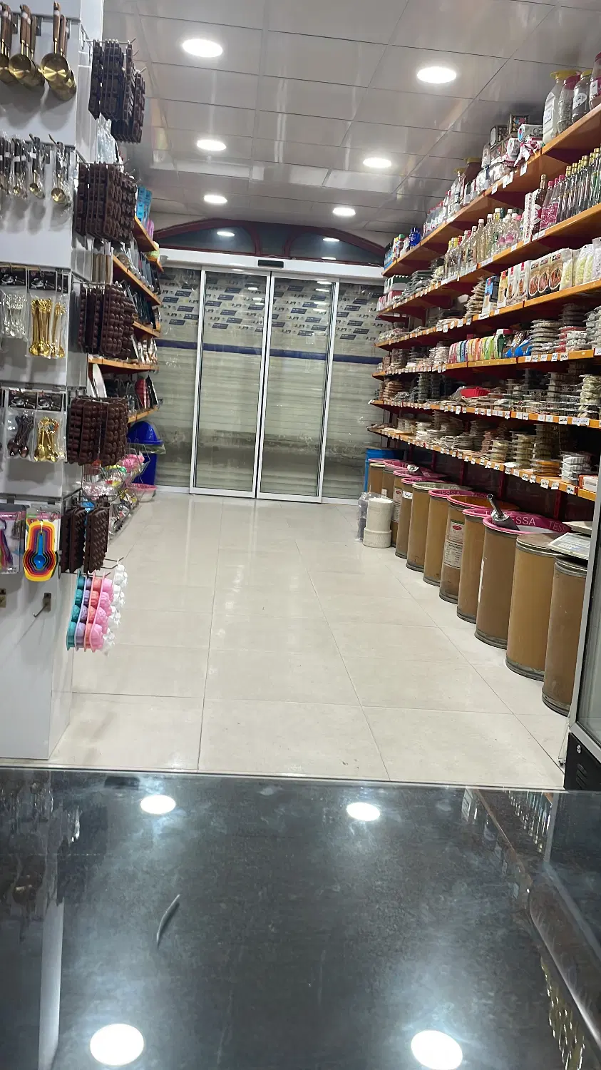 فروش ۷۰ متر مغازه تجاری مسکونی
