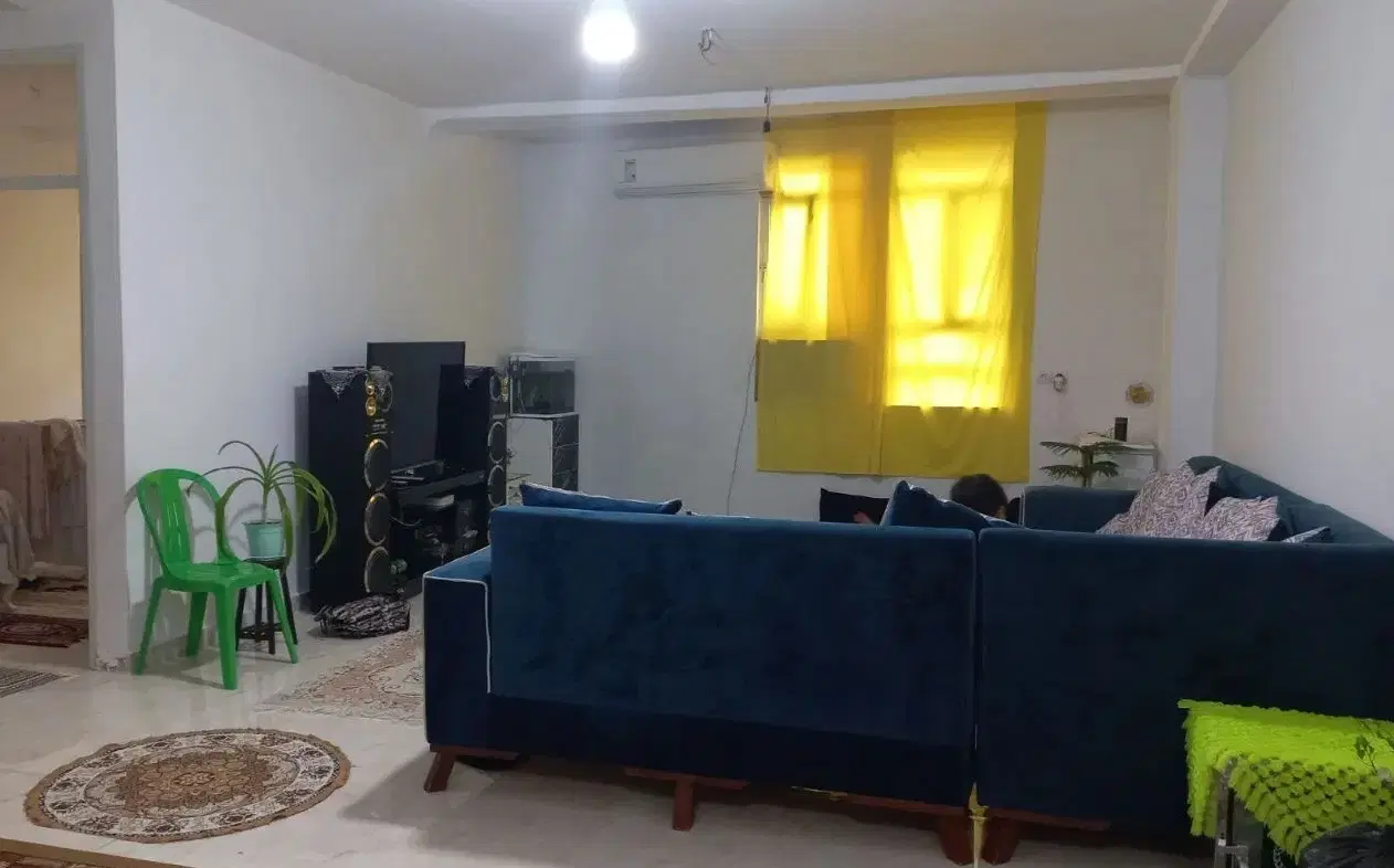 واحد ۵۰ متری تک خواب، سالن دفتر کلینیک بهمنی
