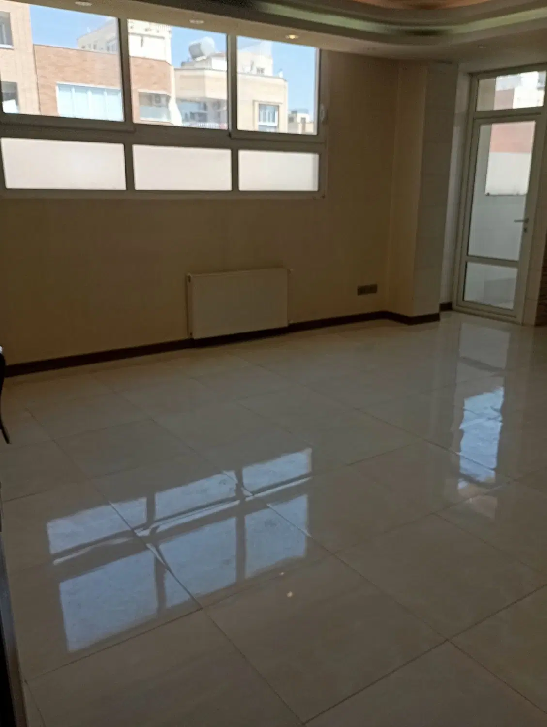 آپارتمان 90متری 2 خوابه