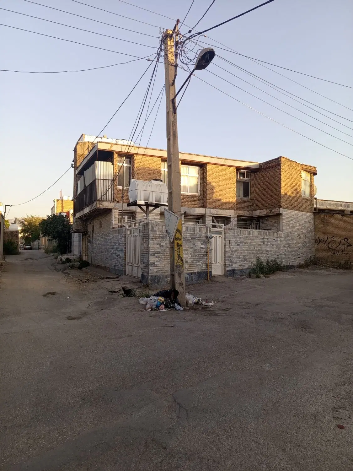 فروش خانه دو طبقه در کروندی