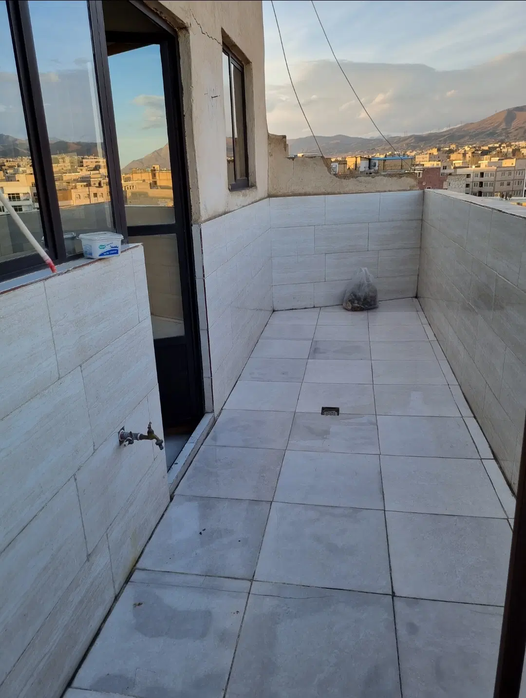 رهن خانه ۷۵ متری نقلی شیک