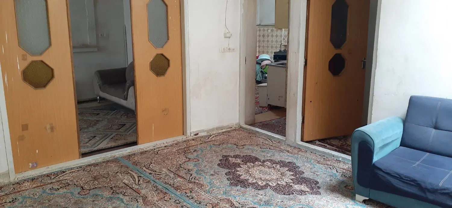 فروش خانه کلنگی ۲۰۰ متری در خیابان مطهری