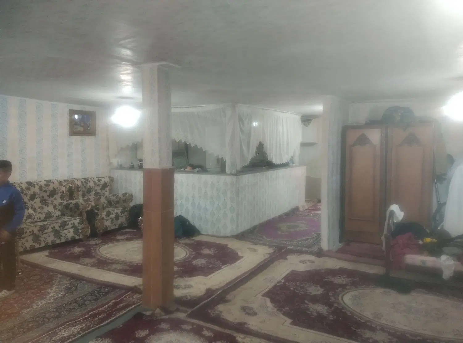خانه ویلایی دوطبقه دربست اجاره داده میشود