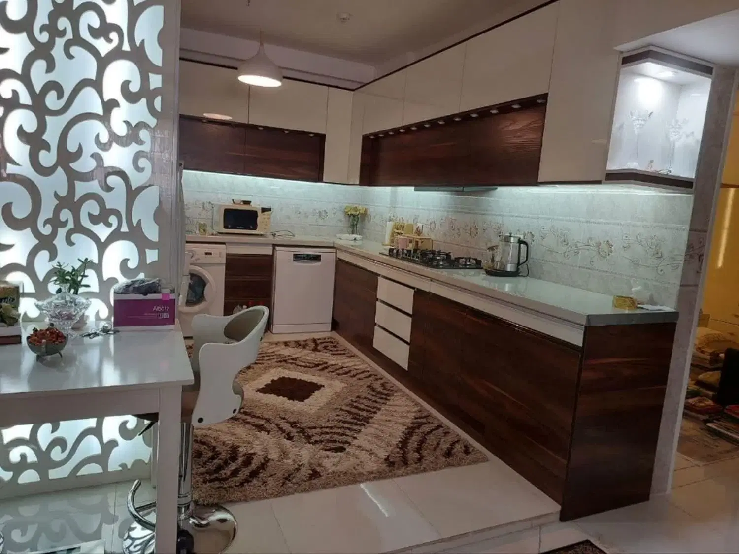 رهن و اجاره واحد آپارتمانی ۱۱۵ متری تمیز