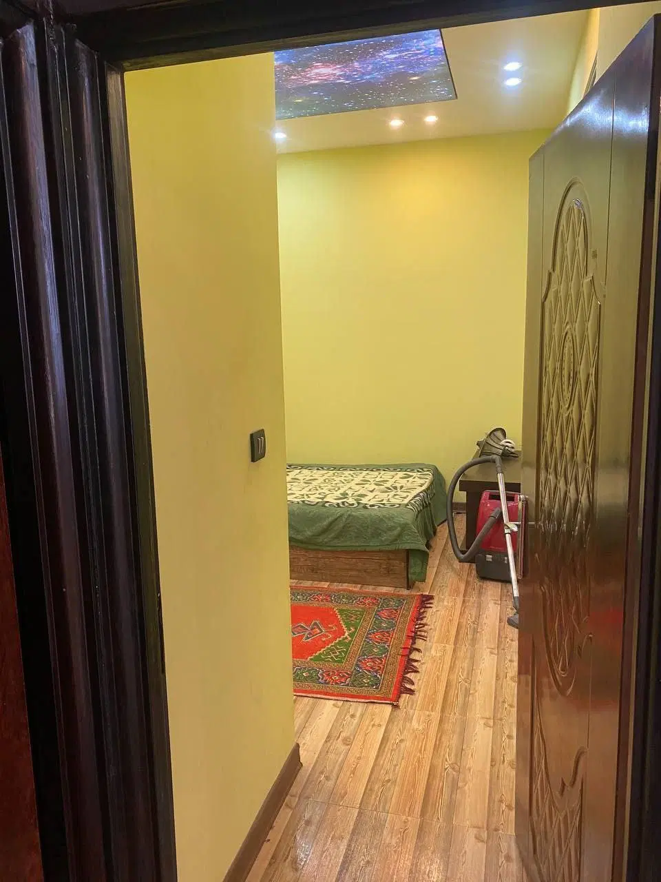 باغ ویلا لاکچری ۱۰۰۰ متری و رضویه داخل مجتمع یاس