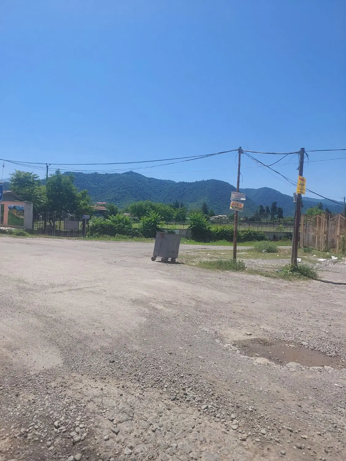 سند دار ۲۴۰متری..