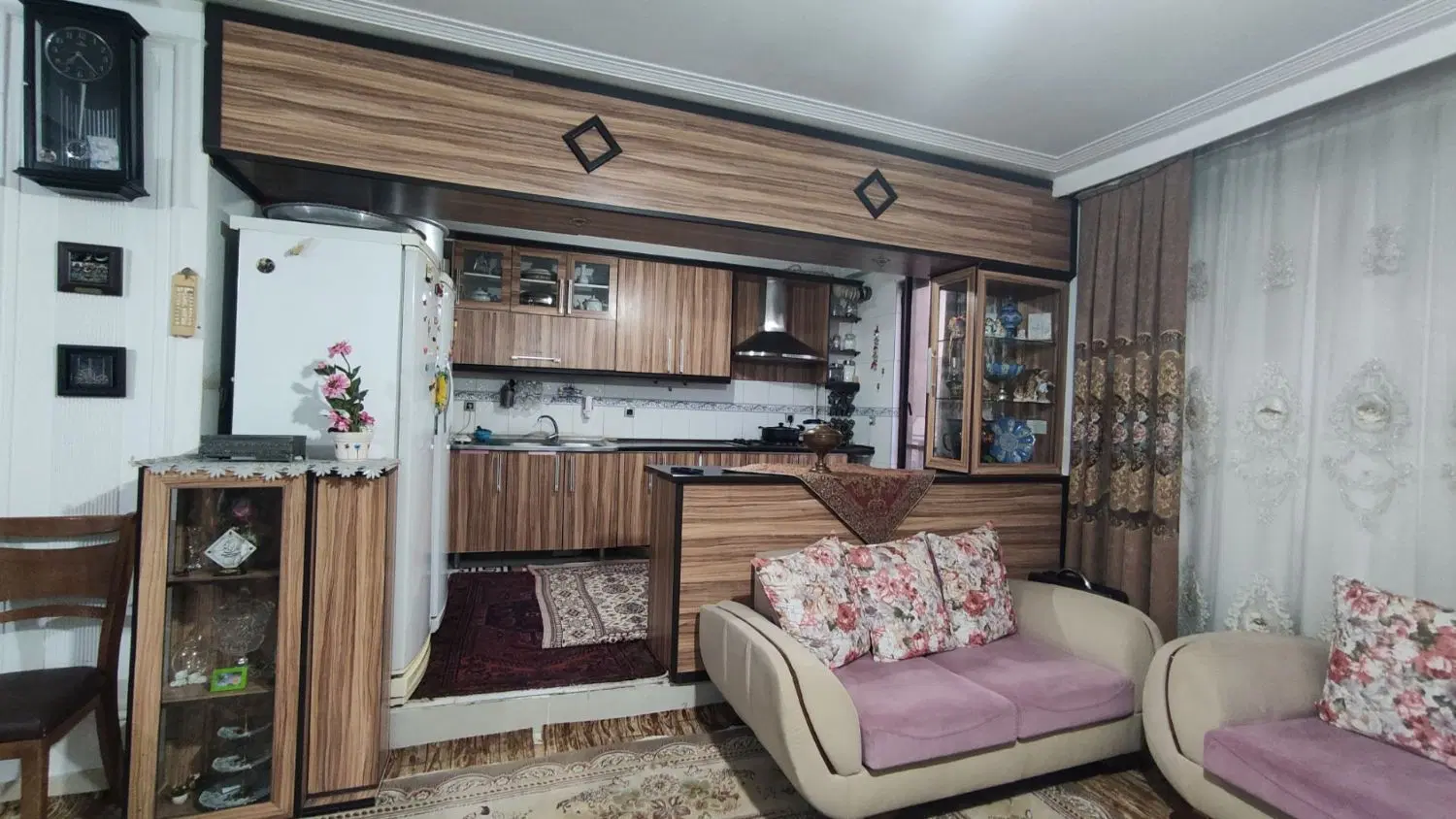 فروش یک واحد آپارتمان منطقه۲
