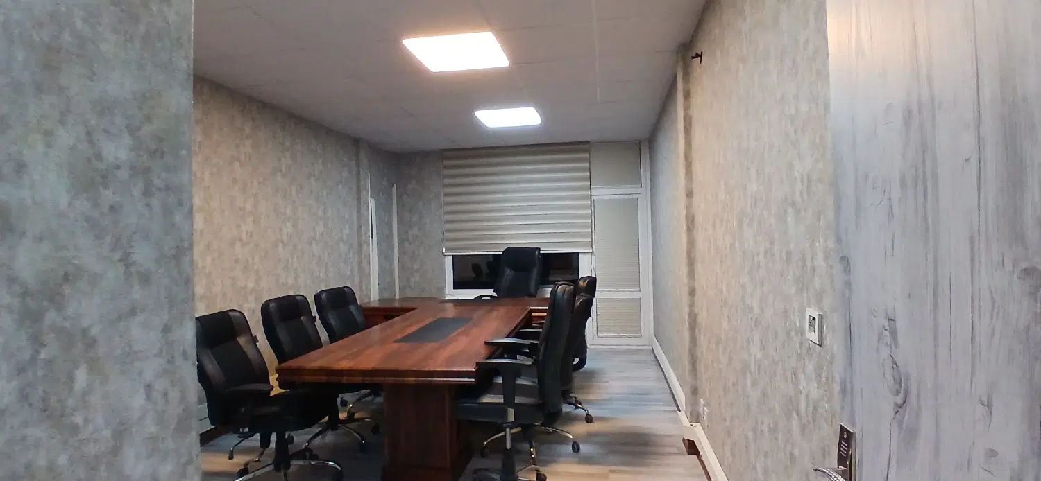 اتاق ۲۲ متری در یک واحد اداری
