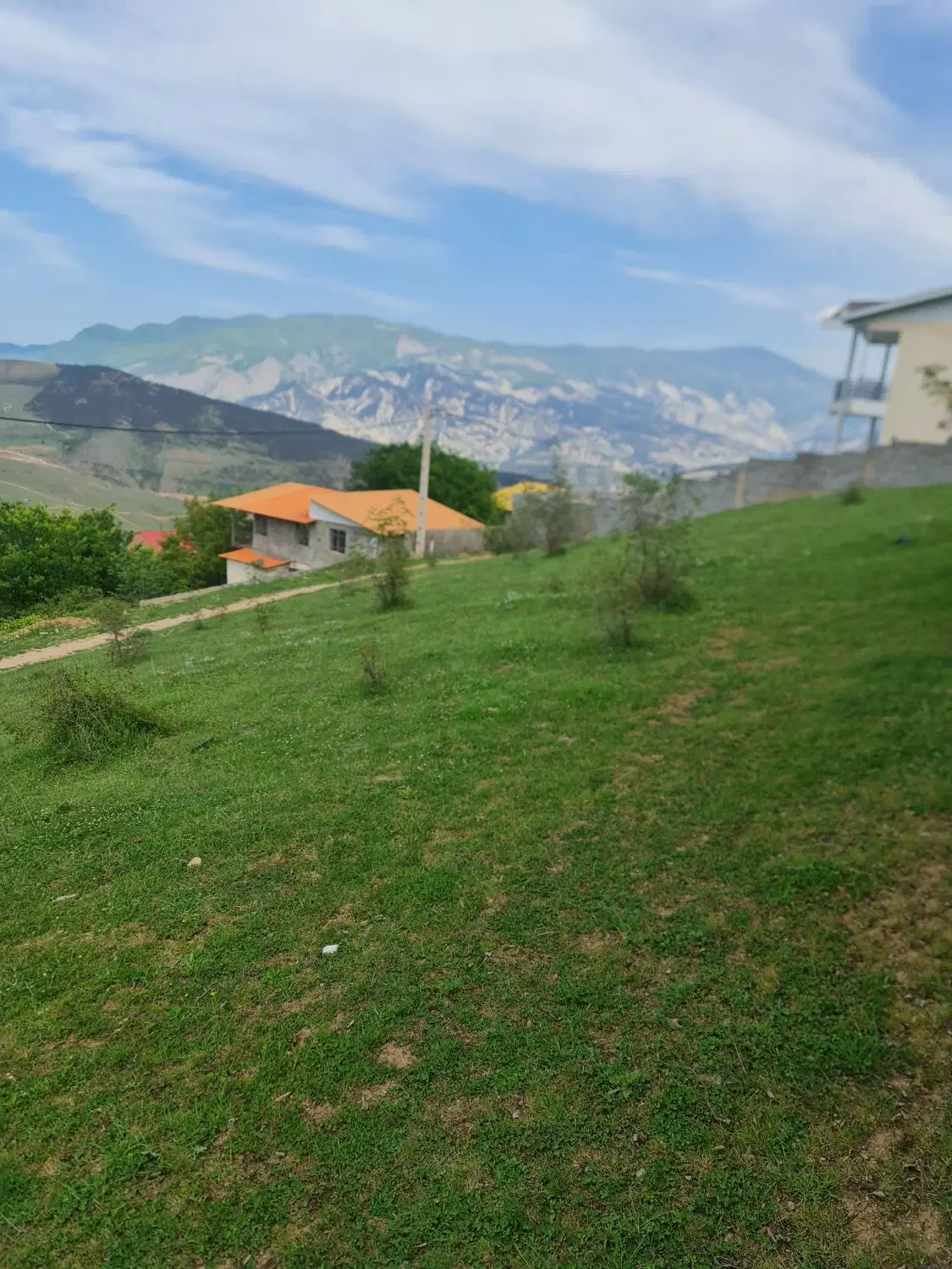 زمین ۳۰۰ متری کلاردشت شهرک پرواز