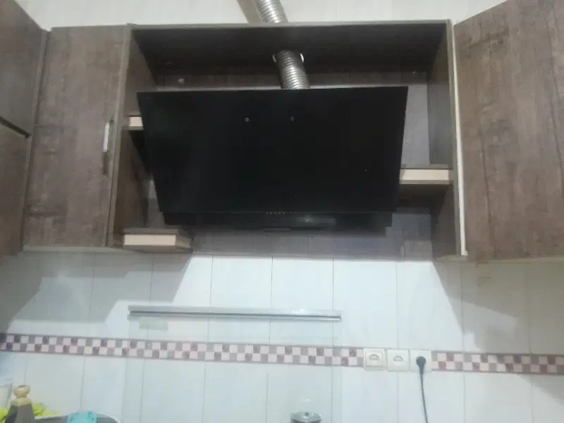 خونه خیابان ازادی