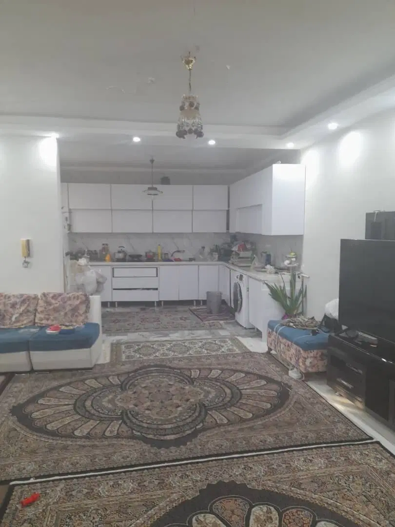 اجاره واحد۱۰۰متری