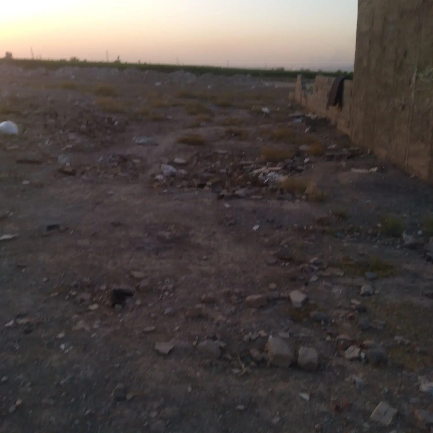 زمین در نظر آباد