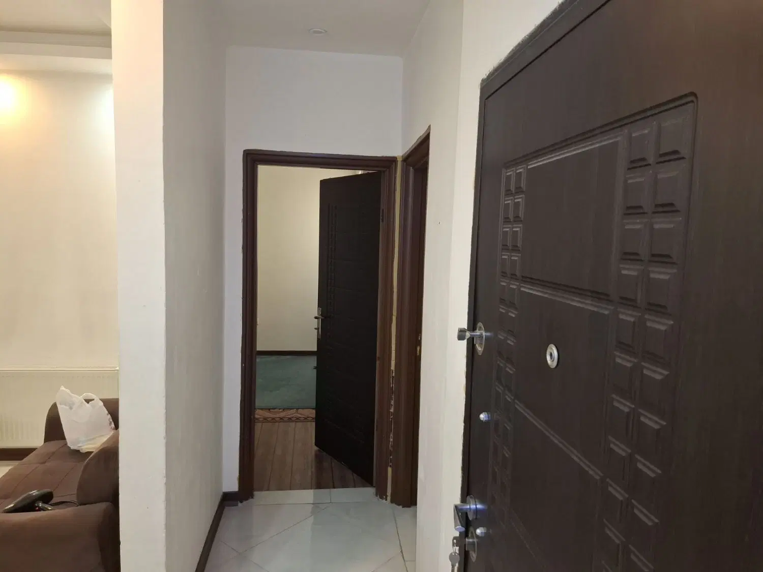 آپارتمان نوساز ۲۲ جنوبی