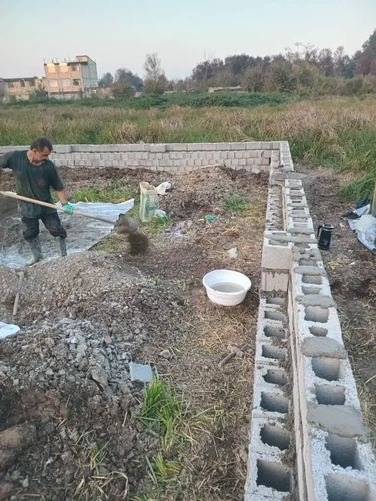 زمین مسکونی آماده ساخت ۱۰۱ متردوبر