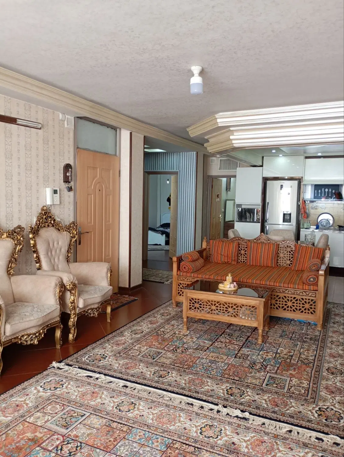 منزل مسکونی