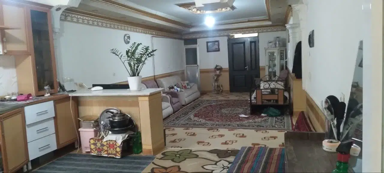 رهن کامل ۲۴۰ متری حیاط دار