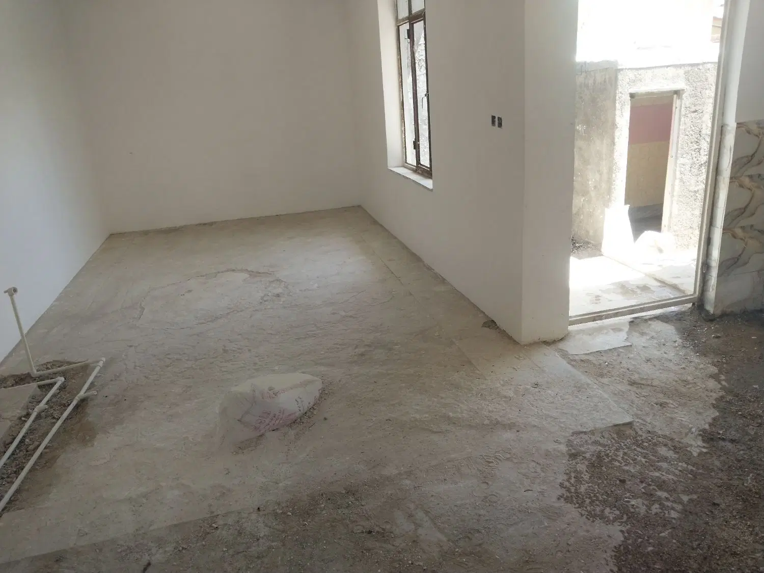 ساختمان کلنگی به قیمت زمین