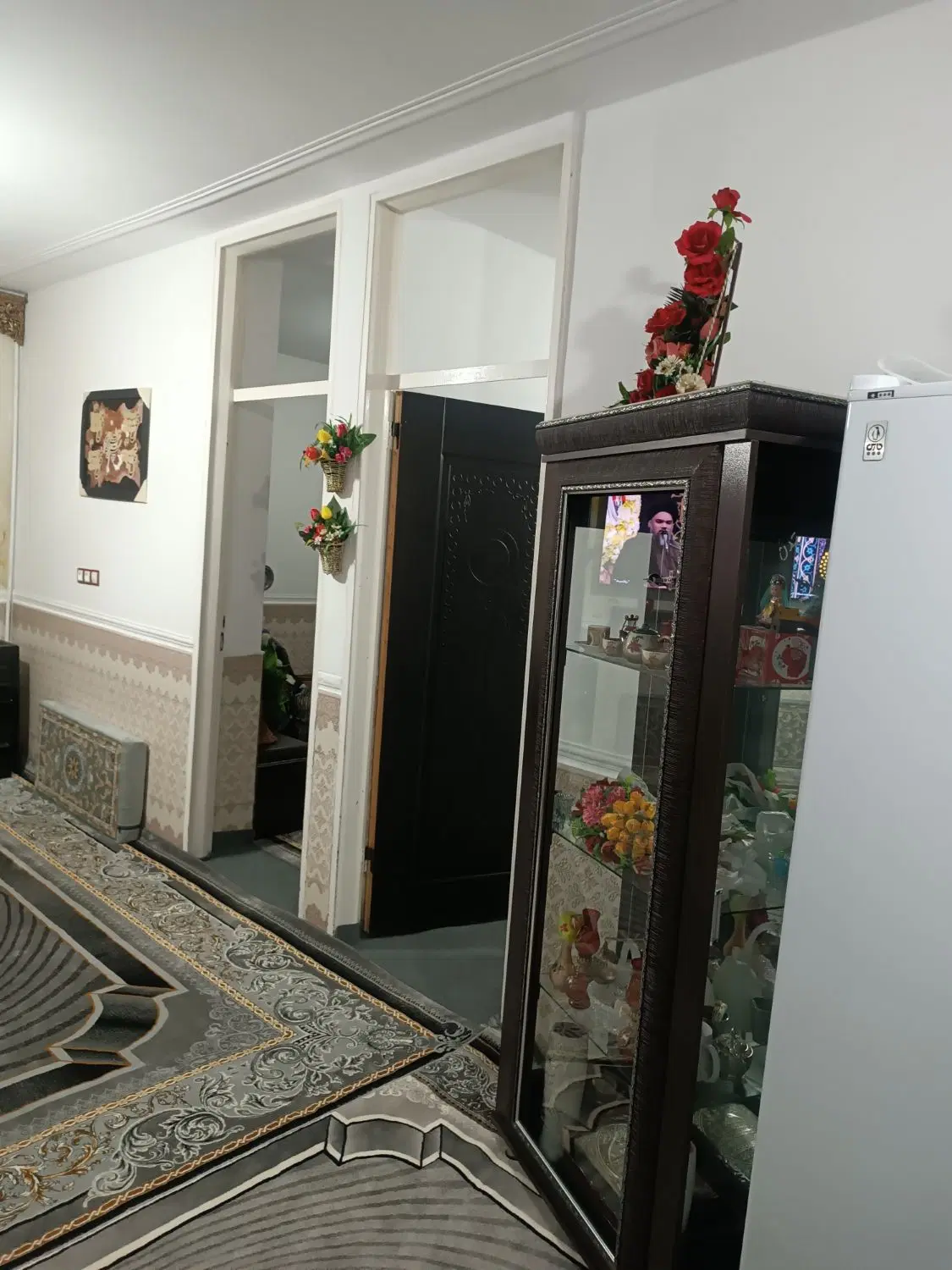 منزل دو طبقه