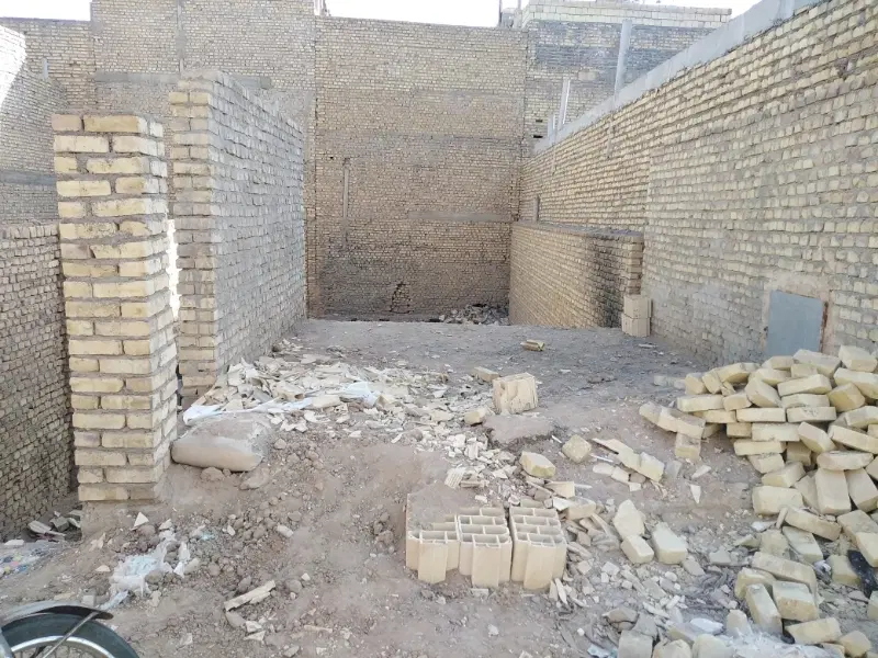زمین فروشی آماده سقف و جریمه شهرداری هم پرداخت شده
