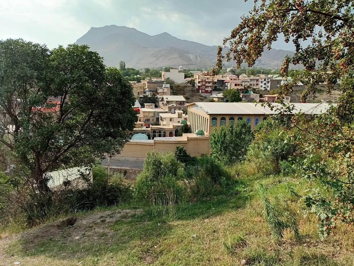 ۱۶۰۰ متر زمین باغی فرامه دماوند