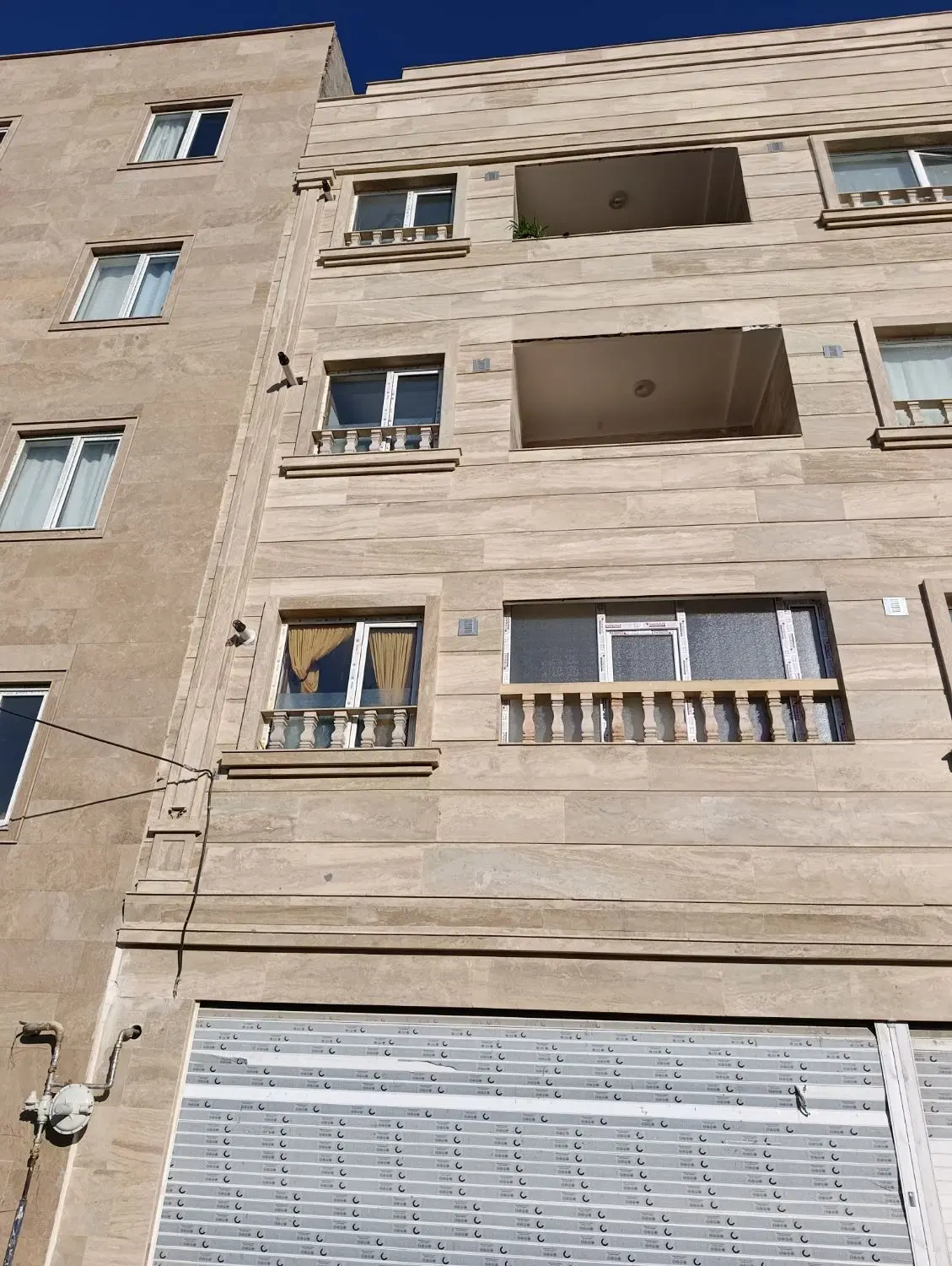 فروش آپارتمان تک واحدی