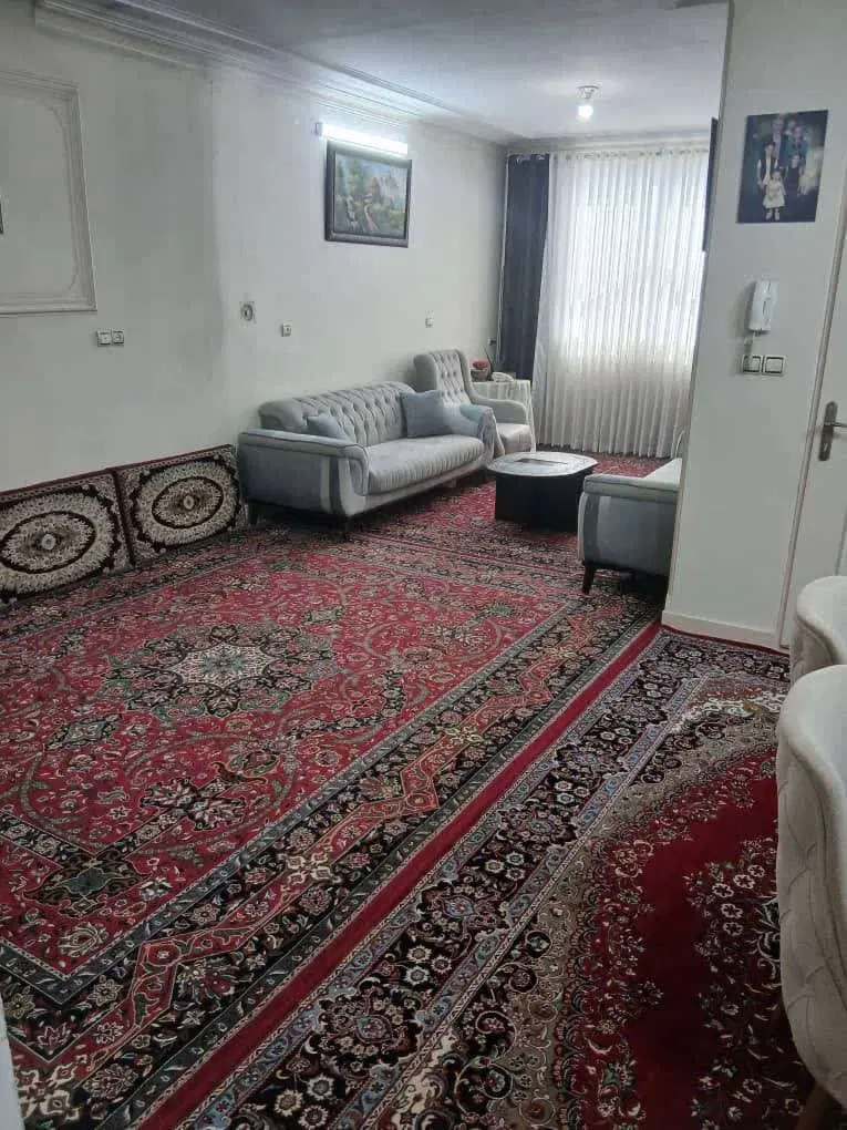 واحد مسکونی ۲ طبقه ۱۵۲ متری یکجا _ دارای حیاط