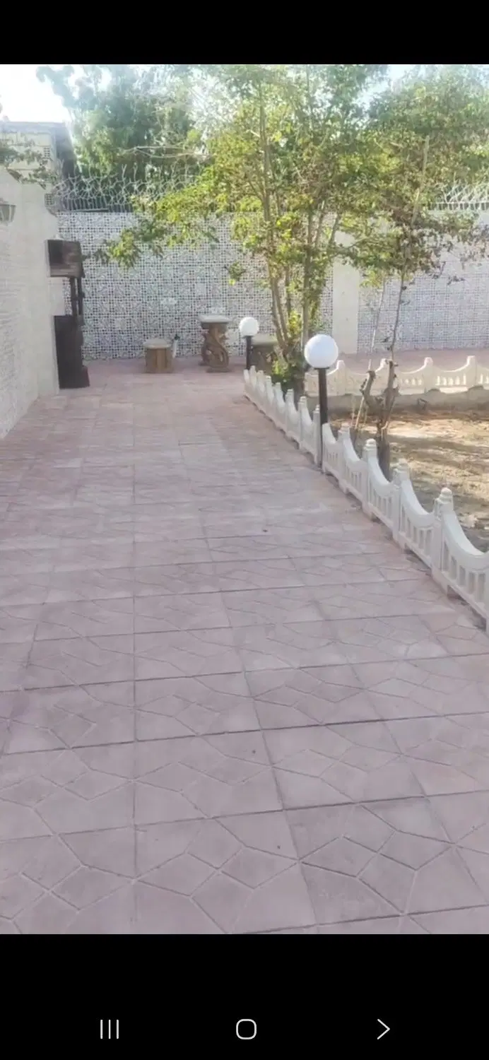 باغ ویلا _ ۵۰۰ متر _ آب برق گاز _ اسفهران