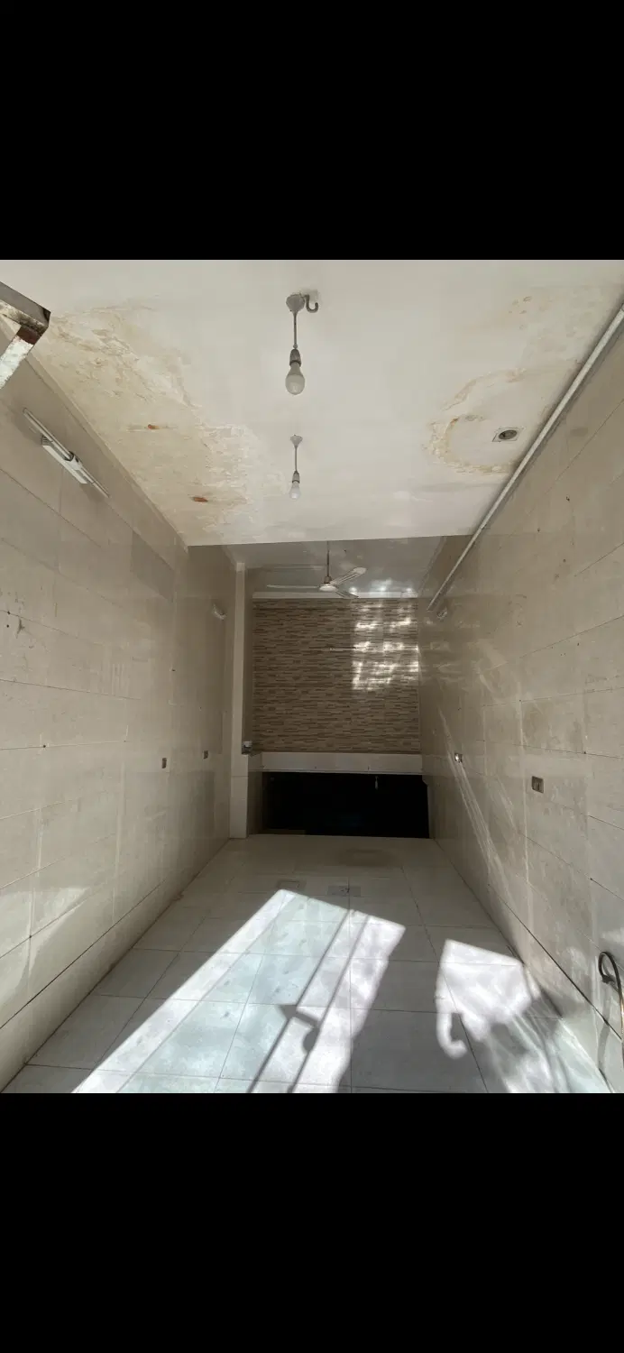مغازه سه راه سجاد ۶۰ متری