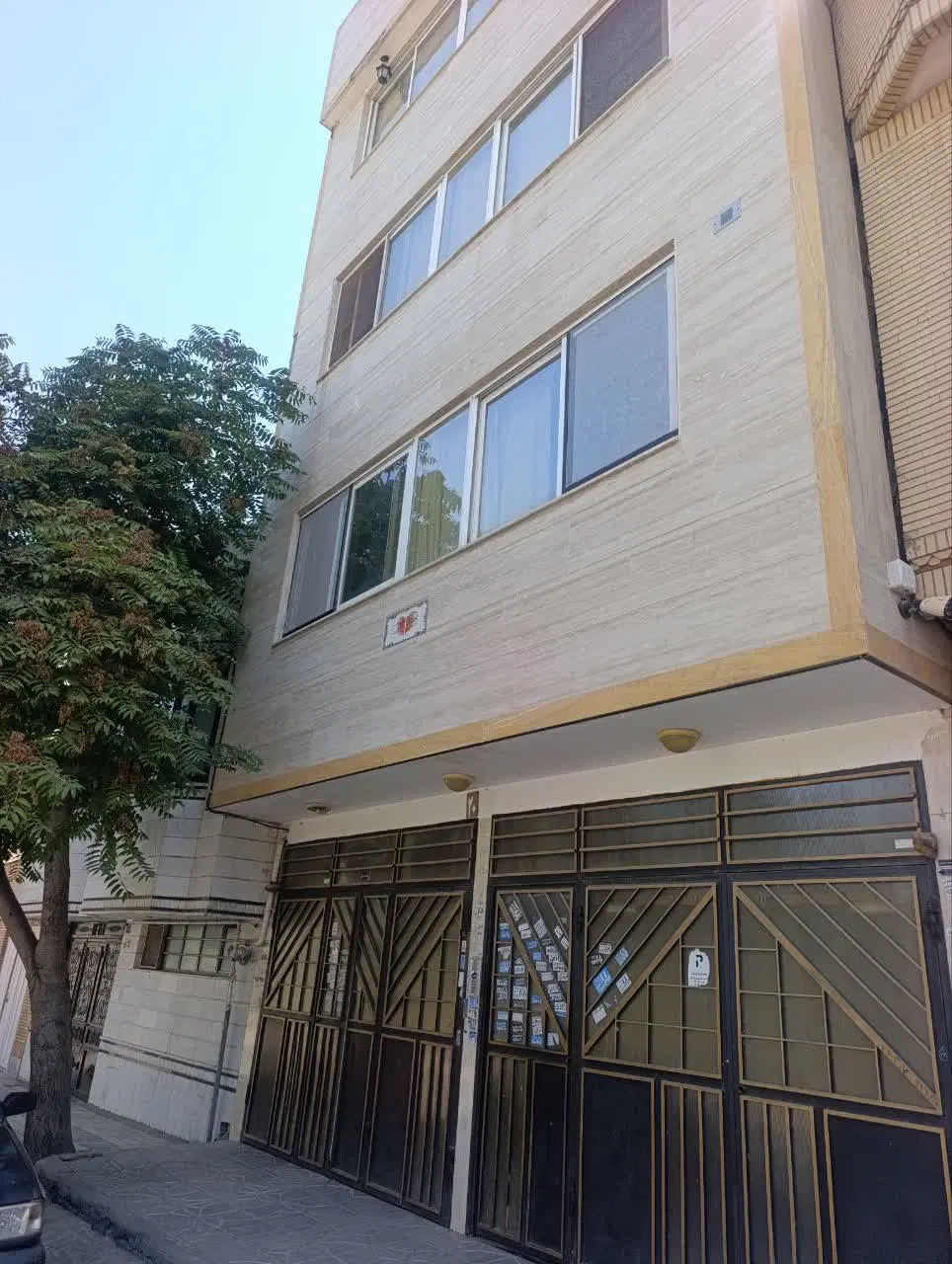 آپارتمان 145 متری شهرک ثامن