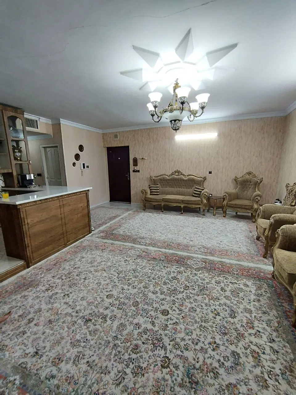 اجاره آپارتمان ۸۴ متری دوخوابه