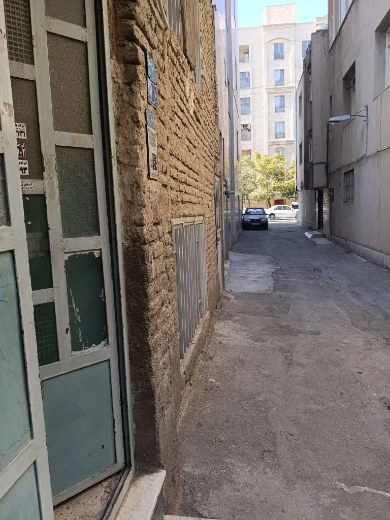 خانه کلنگی