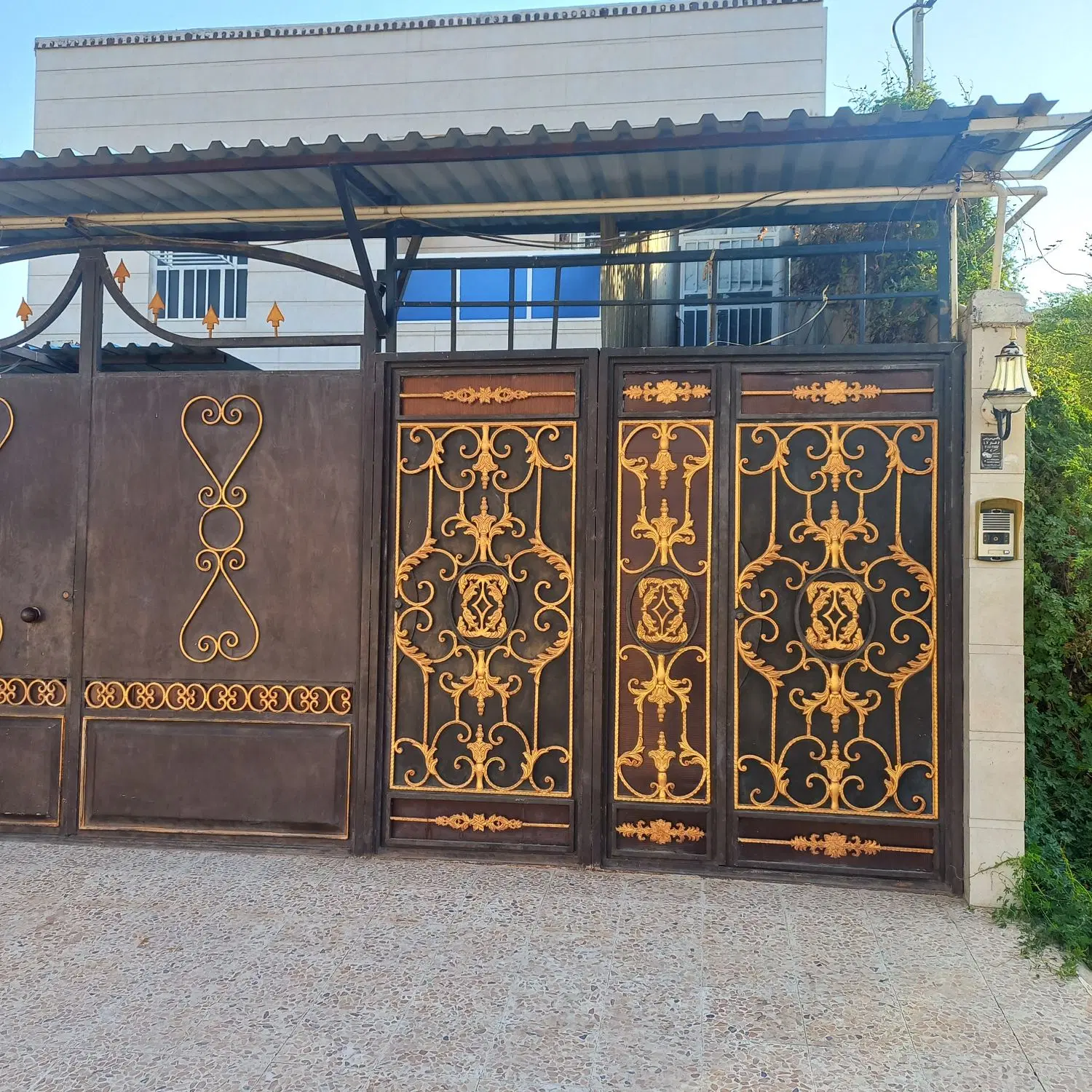رهن آپارتمان هشت بنگله طبقه بالا