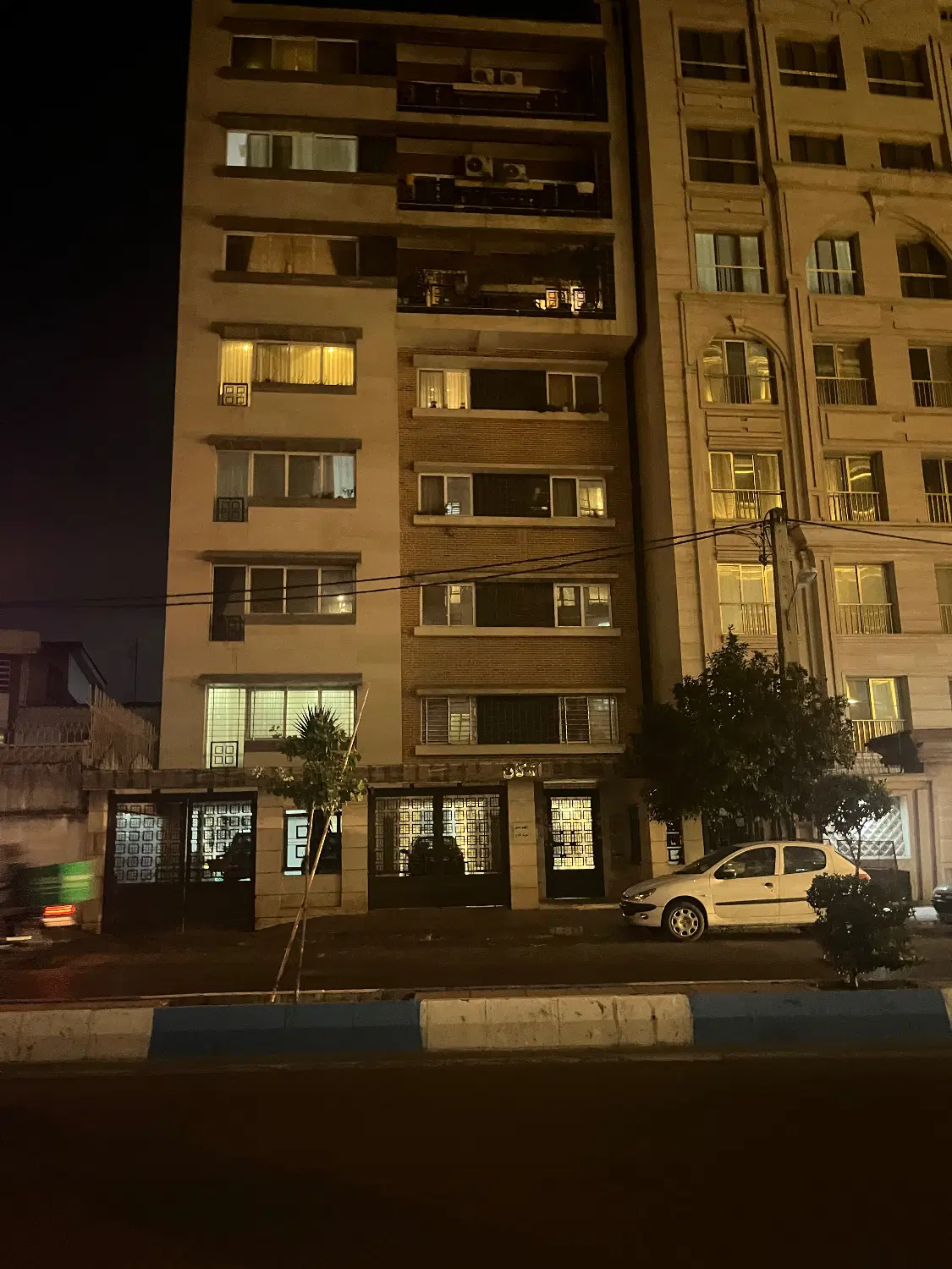 فروش واحد مسکونی آمل بلوار طبری