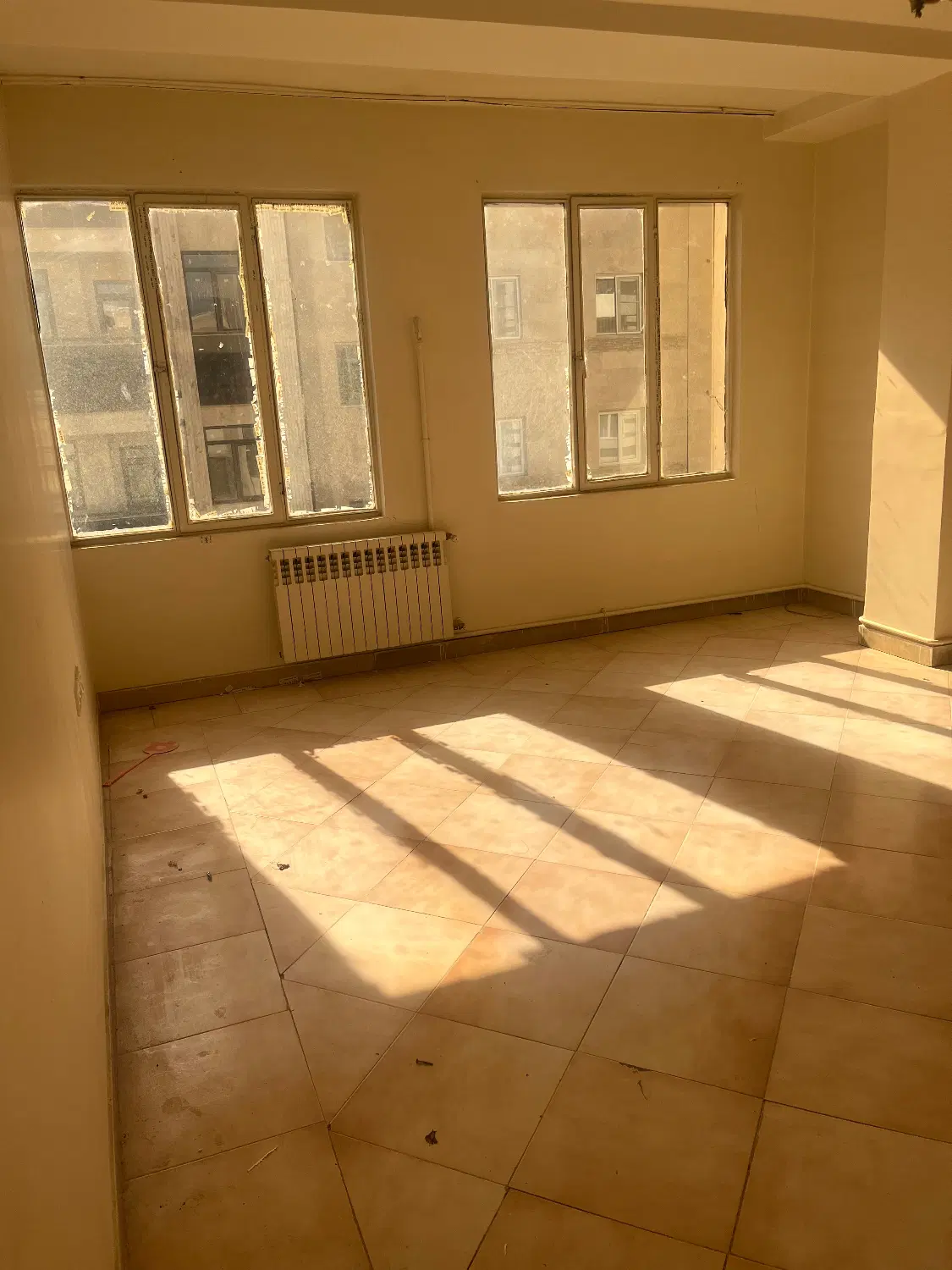 رهن اپارتمان ۶۵ متری  مهرشهر ساماندهی رز
