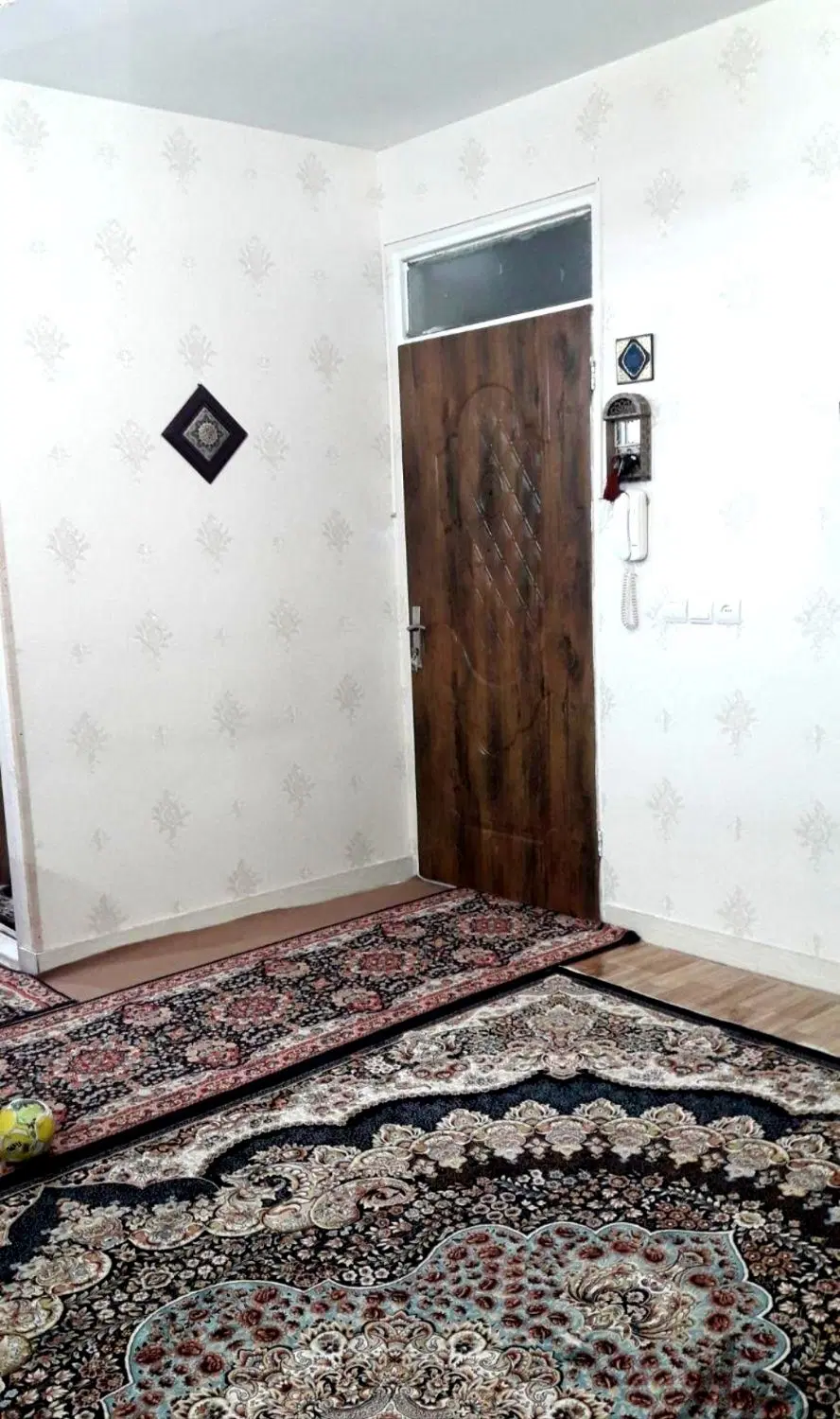 رهن و اجاره آپارتمان ۵۰ متری تک واحدی در وصفنارد