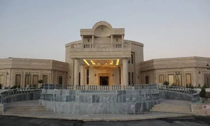 مالک محترم، ملک خود را به ما بسپارید