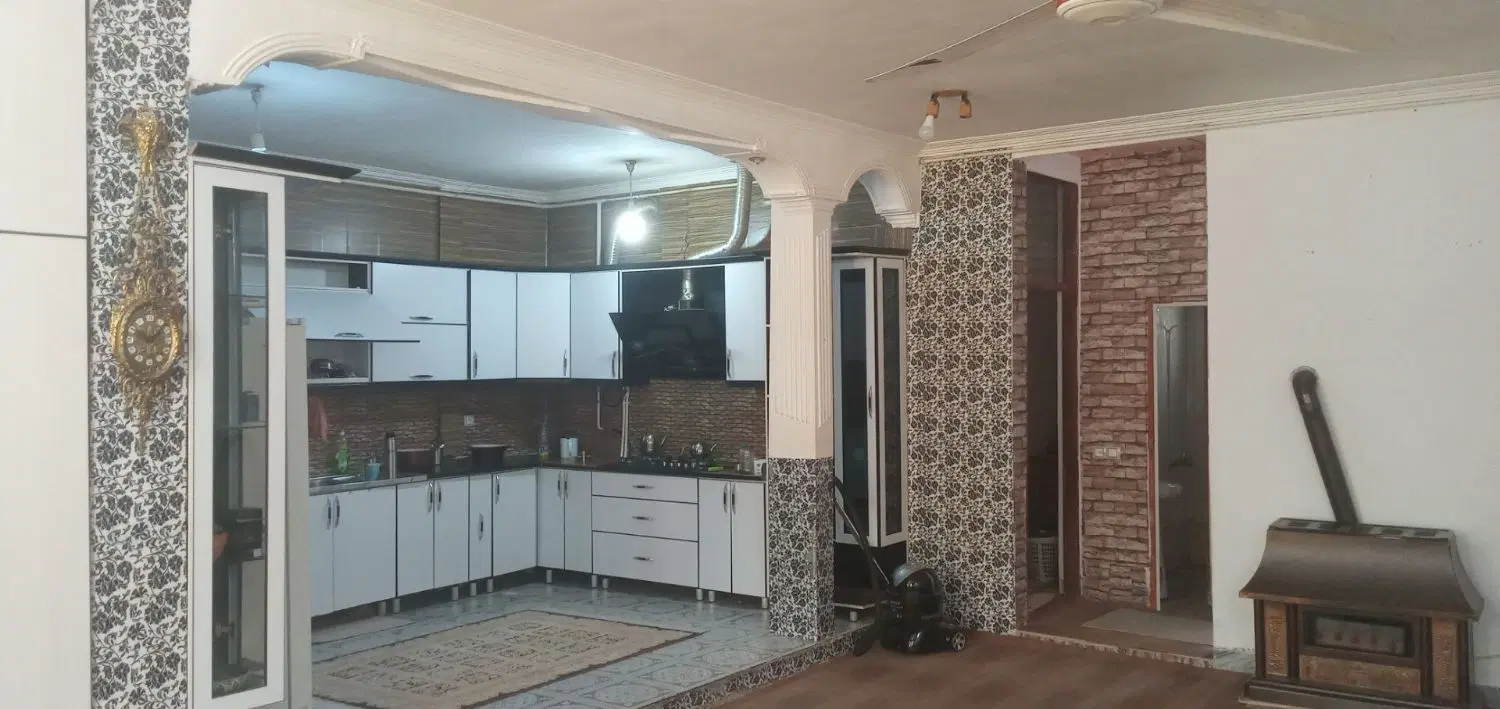 اجاره منزل مسکونی واقع در شهرستان دره شهر