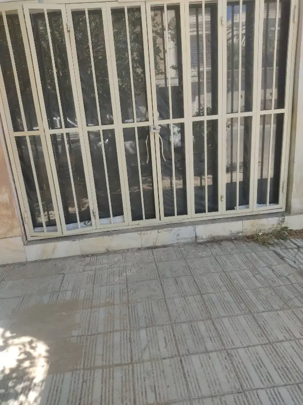 مغازه ۱۵متری