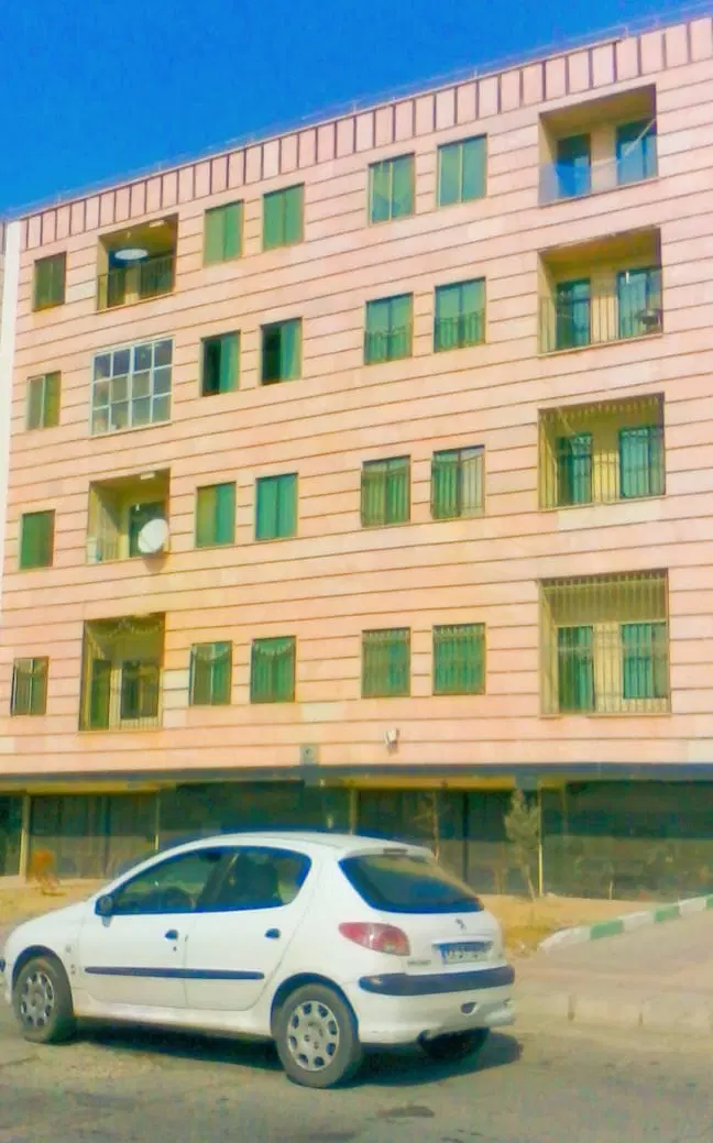 91 متر 2خواب شهرک شقایق