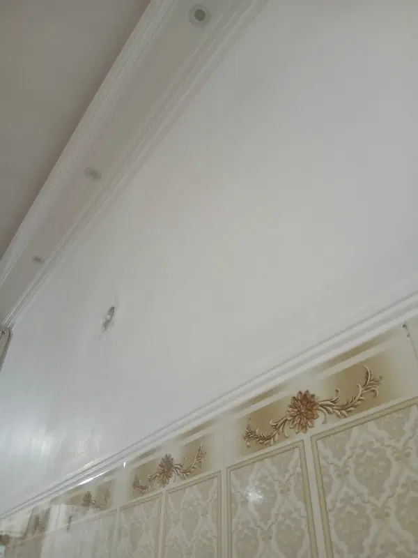 یه خونه اجاره داده میشود