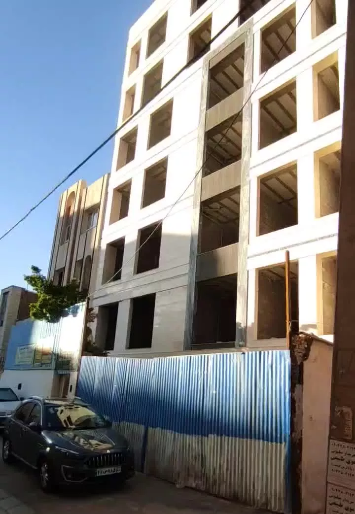 ۵۰ متر یک ۱ خواب ۵ ماه تحویل طبقه۱ دو واحدی